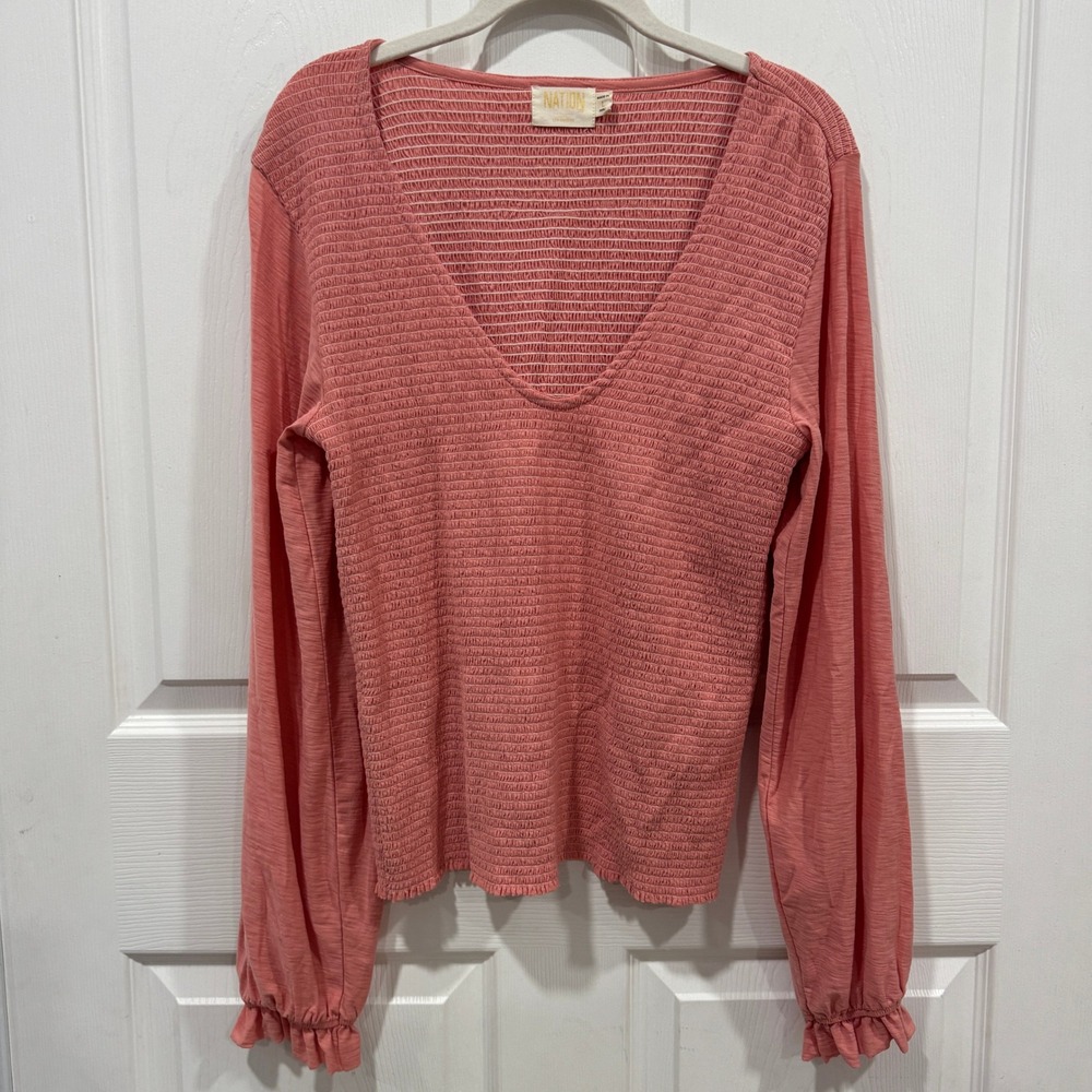 Nation LTD Long Sleeve Smocked Top V Neck Ruffle Cuffs Coral Womens Size L‎